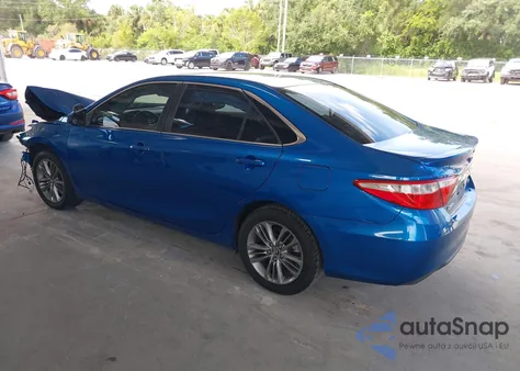 2017 Toyota Camry Se z USA, uszkodzony, nr VIN 4T1BF1FK5HU758194